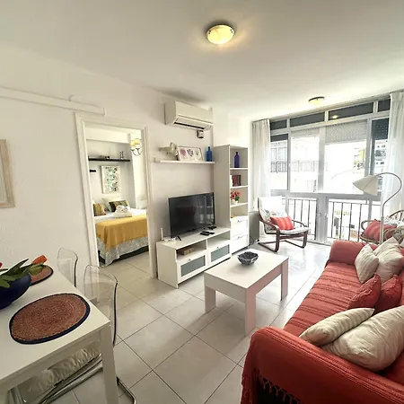 아파트 R1400 Edificio Sirena 2f 네르하