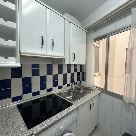 R1400 Edificio Sirena 2f * 네르하